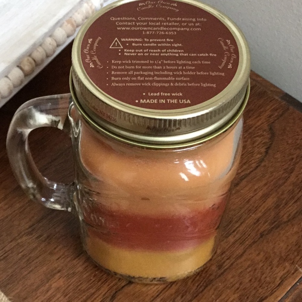 🔥NEW🔥 Smell my nuts candle. Funny name and smells amazing - Picture 2 of 9
